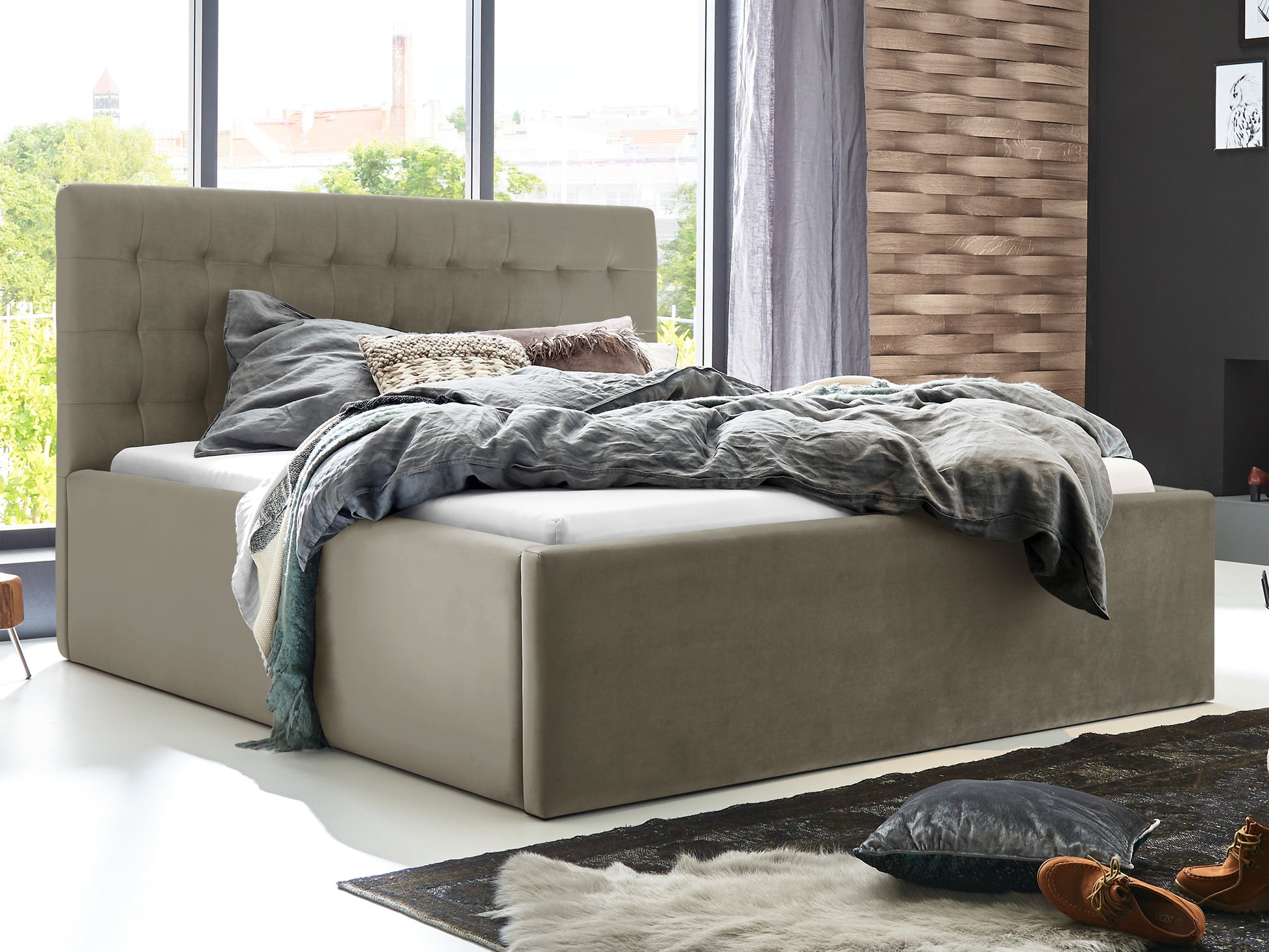 Taupe